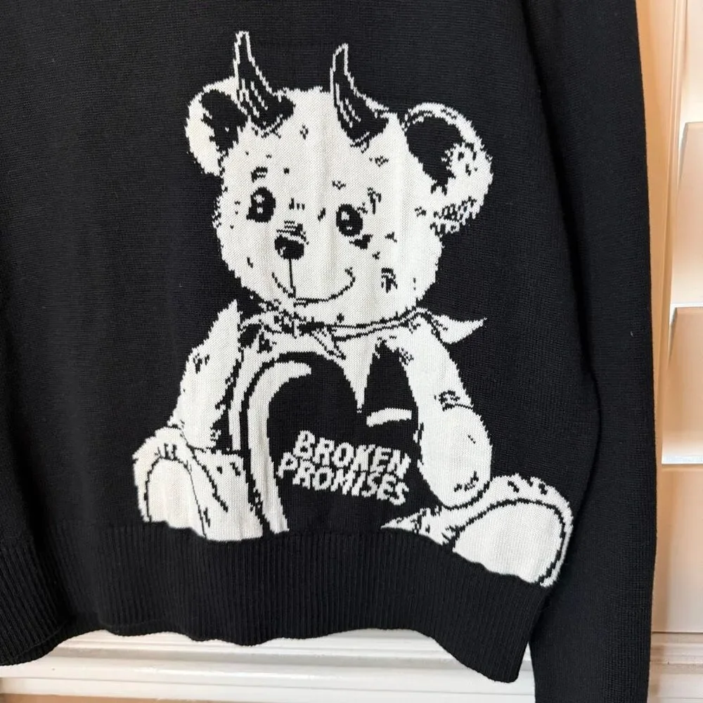 New Broken Promises Unbearable Black & White Sweater Bear With Horns Goth Sz S
